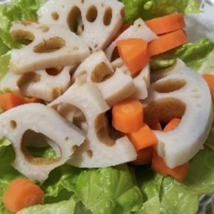 きのこ・レタス・人参・レンコンの温野菜サラダ